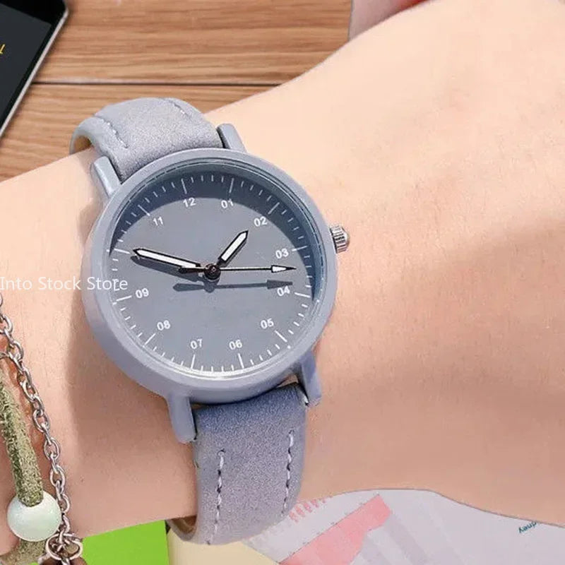 Women Watches PU Leather Strap Women Quartz Wristwatches Waterproof Round Dial Retro Watch Ladies Girls Watch Reloj Para Mujer