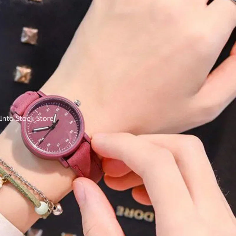Women Watches PU Leather Strap Women Quartz Wristwatches Waterproof Round Dial Retro Watch Ladies Girls Watch Reloj Para Mujer