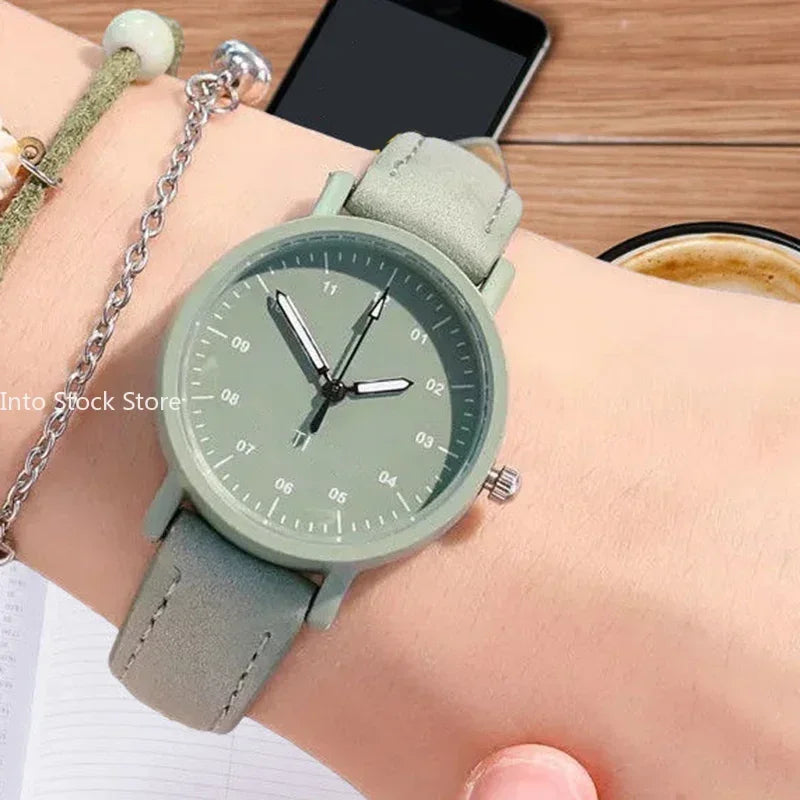 Women Watches PU Leather Strap Women Quartz Wristwatches Waterproof Round Dial Retro Watch Ladies Girls Watch Reloj Para Mujer