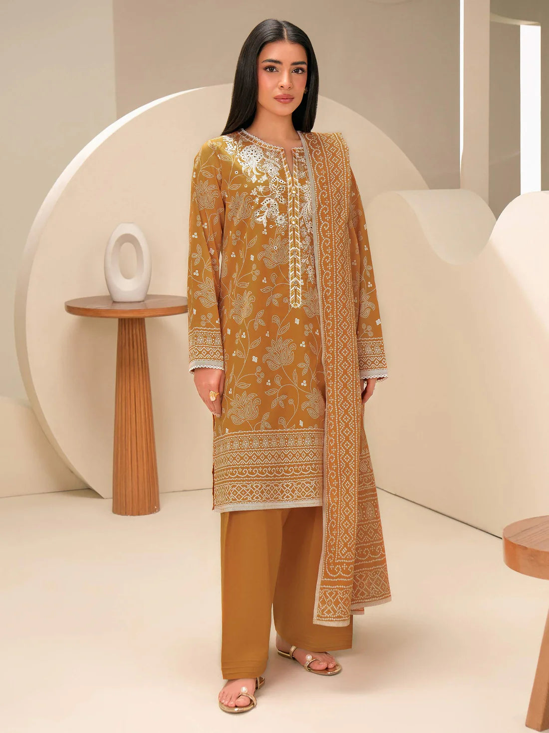 3 Piece Lawn Suit-Embroidered (Unstitched)